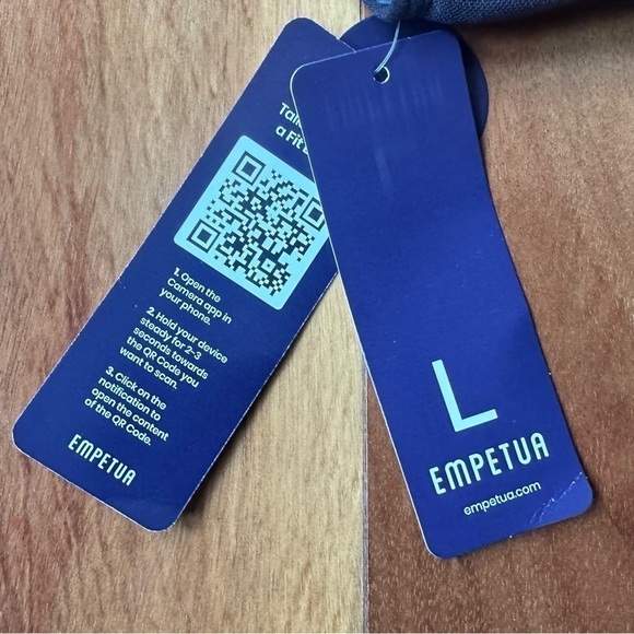 Empetua Compression Camisole - Picture 5 of 7